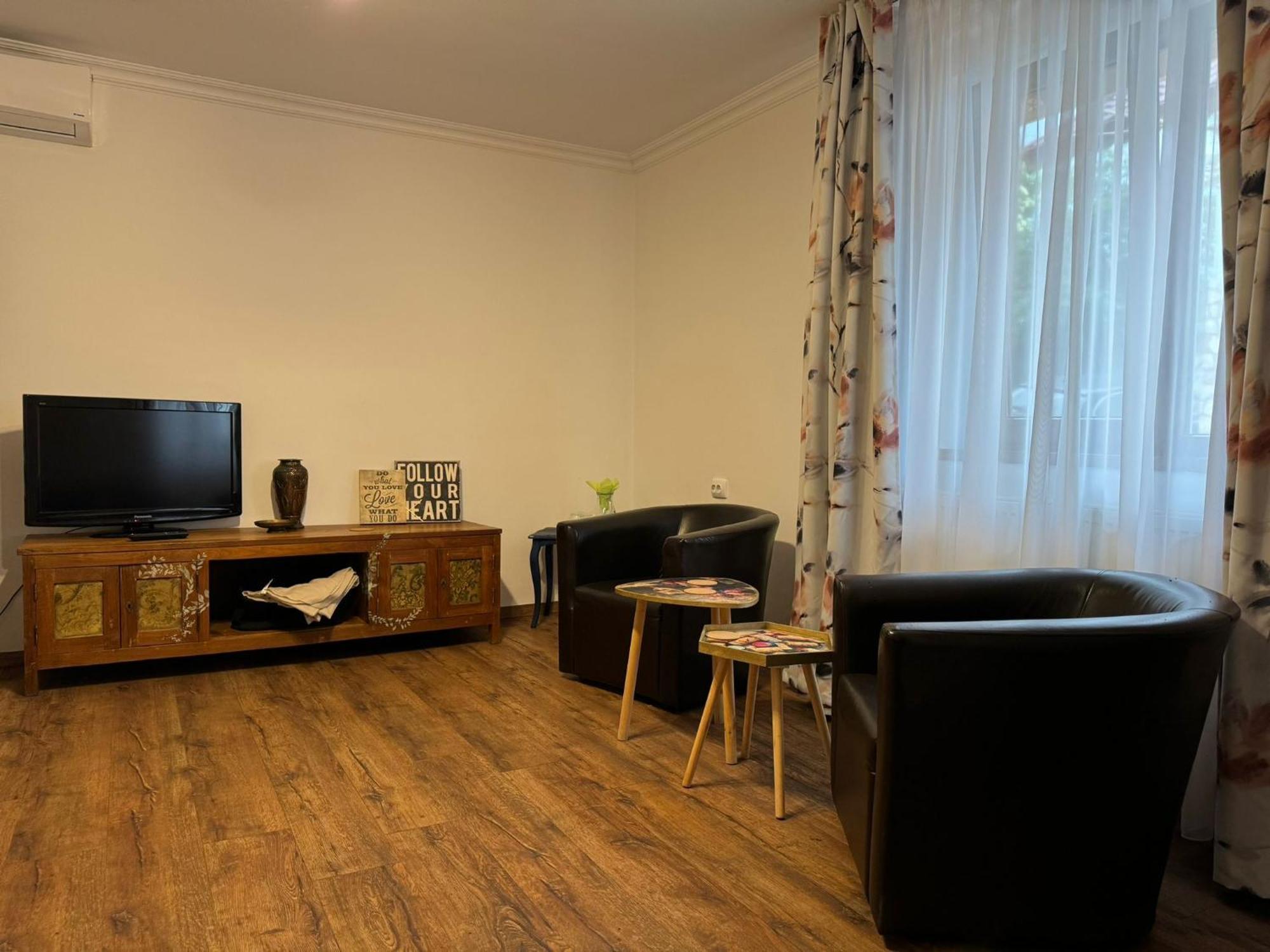Vila Speranta Pleşcoi Exteriér fotografie