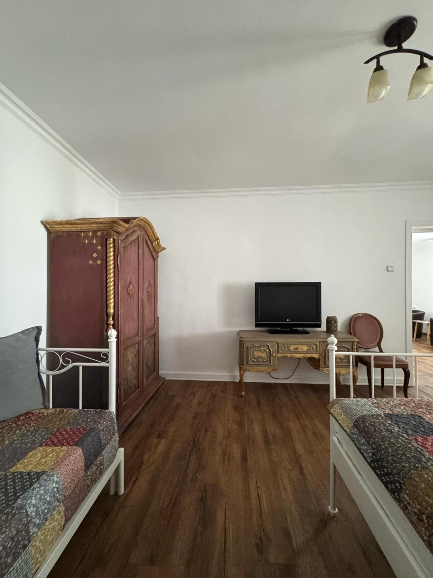 Vila Speranta Pleşcoi Exteriér fotografie
